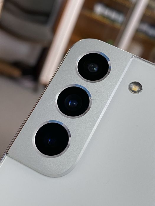 Samsung S22 Alb 256GB, Garantie 12 luni | Lensun