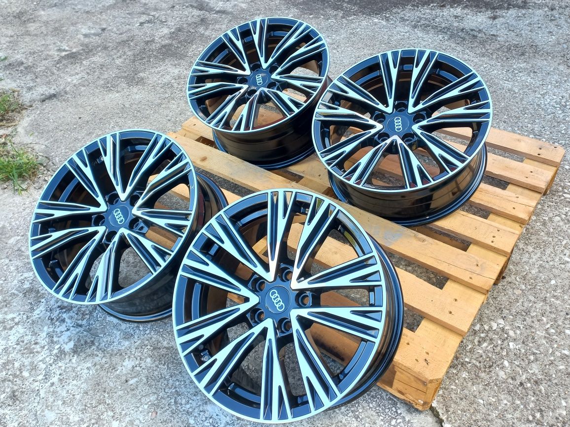 17.Audi Rs2025 A3 A4 A5 A6 Q3 Q5 7.5j et35 Black polish Чисто Нови.