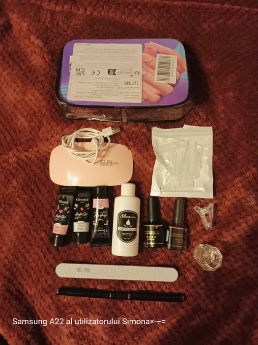 Set manichiura poligel