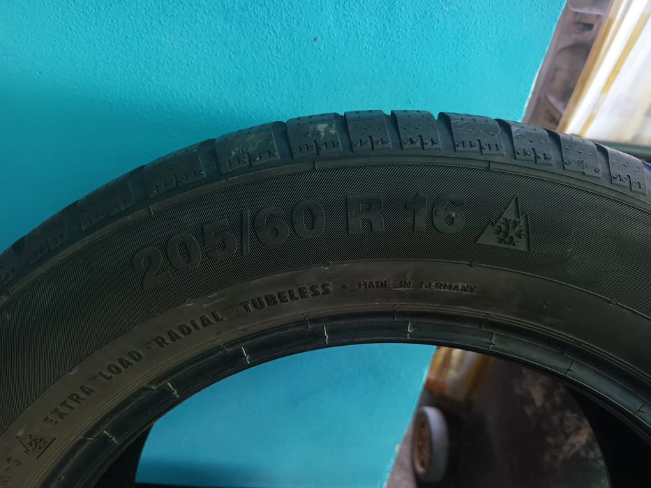 Cauciucuri de iarna aproape noi uzuri nu sunt ,mareme 205/60R16