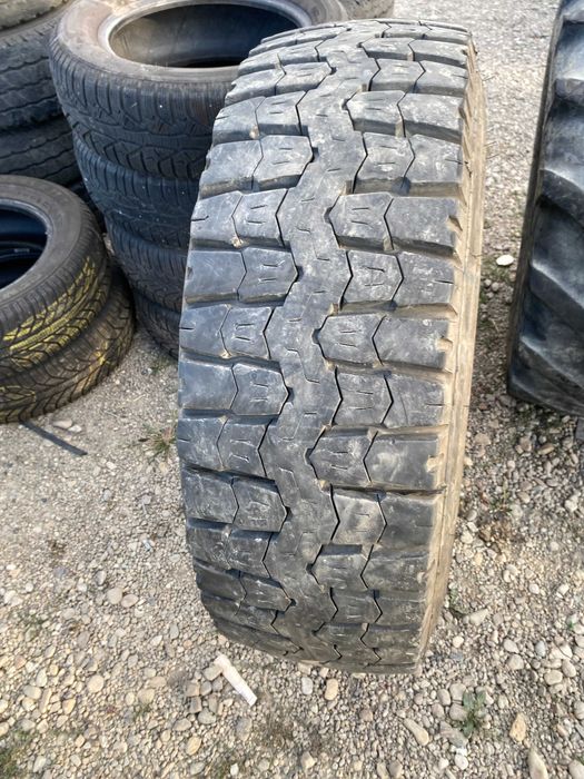 Anvelope 305.70 R19.5