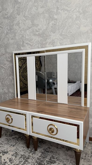 Мебел для дома  alohida qlib quysayam buladi holati yangday turbdi