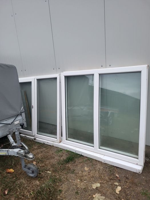 Vand trei geamuri termopan 137×127. 1200 lei. Toate.