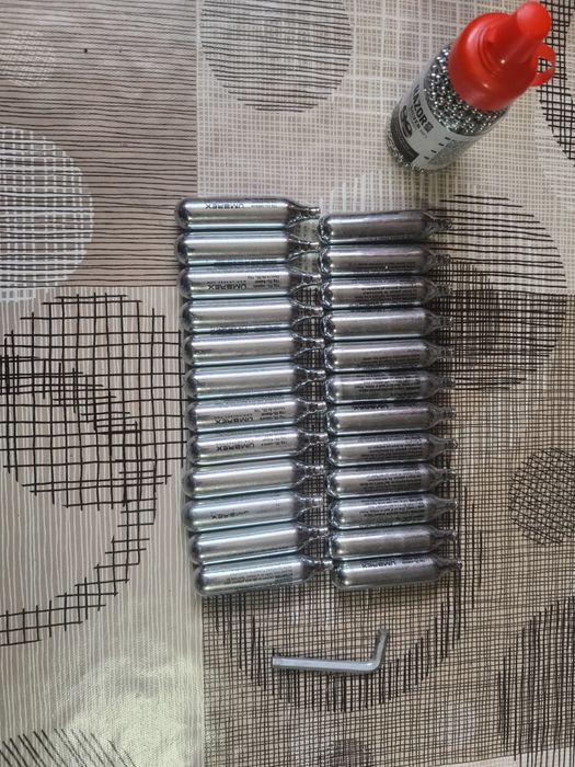 Пистолет CO2 Swiss Arms