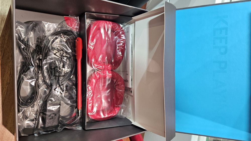 Слушалки Logitech