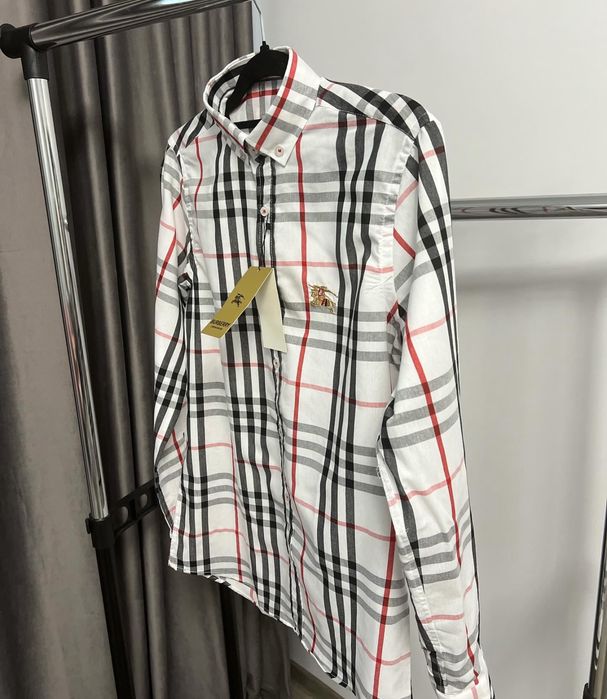 Camasa BURBERRY super calitate