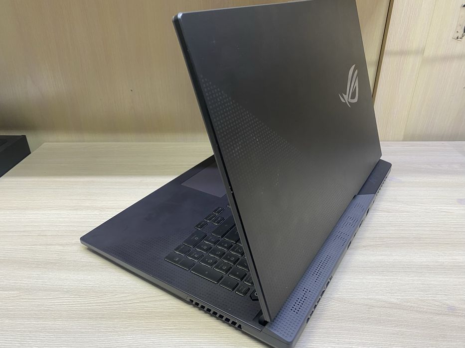 Игровой ноутбук Asus Rog