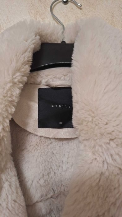 Дамско палто Mohito