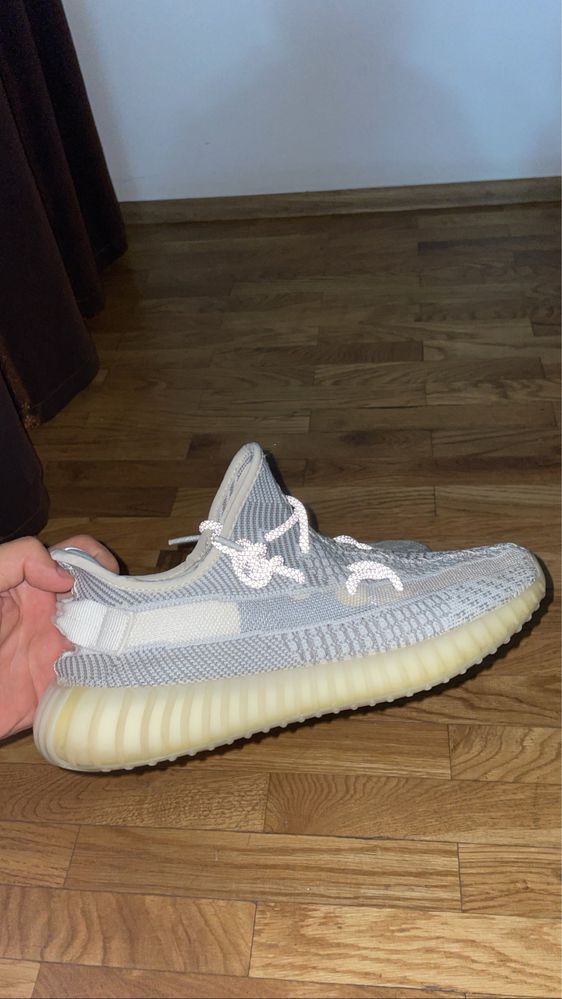 Yeezy 350 Non-Reflective Static