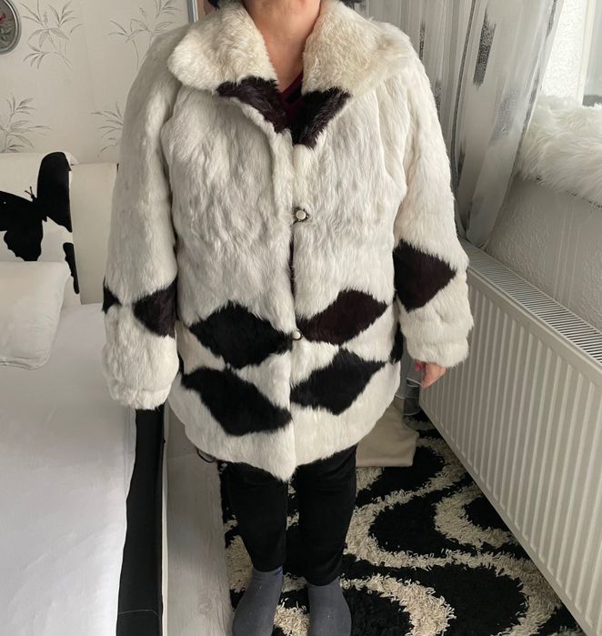 Haina blana iepure marime 46-48