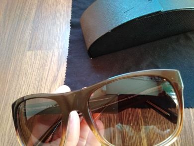 Слънчеви очила Prada