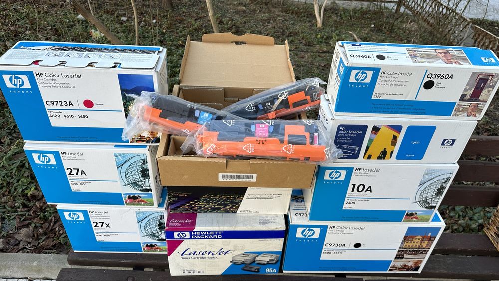 Лот тонер за принтер HP - различни видове