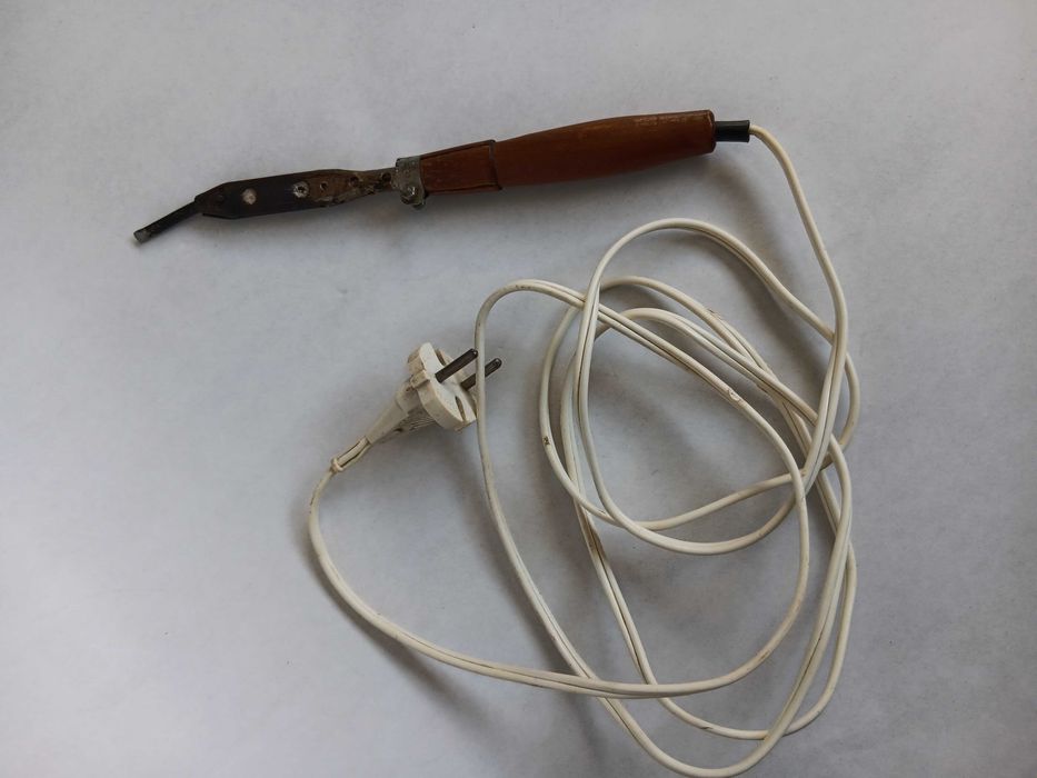 Ciocan de lipit vechi Romanesc, perioada comunista RSR, de colectie