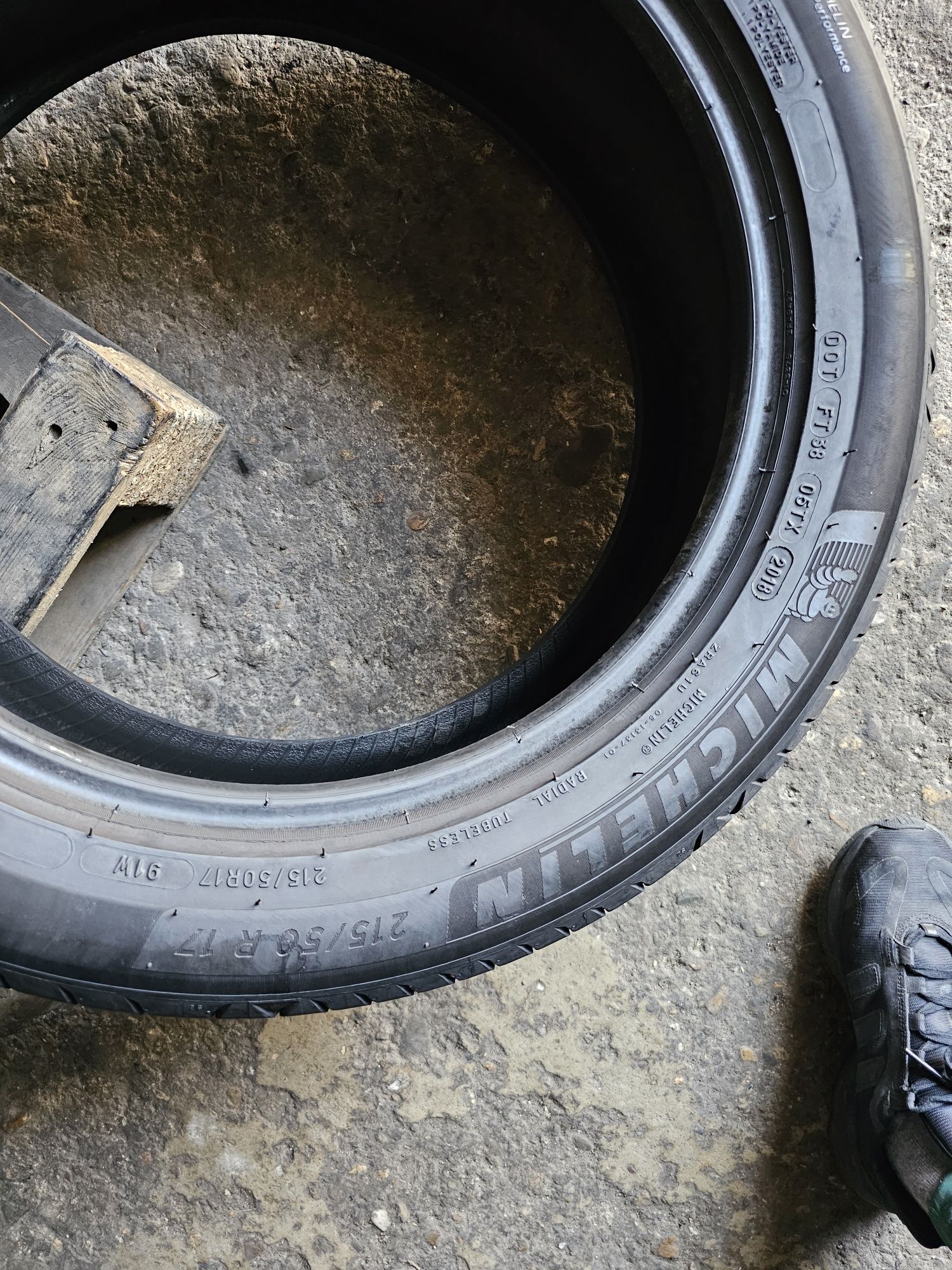 2 anvelope vara 215 50 17 Michelin Primacy 4