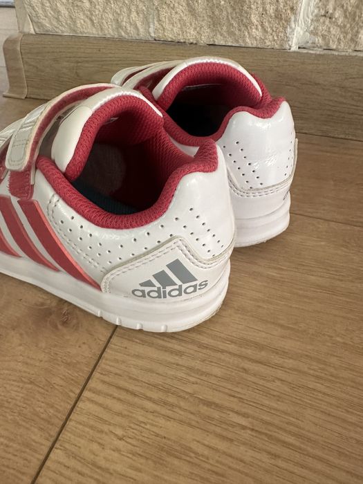 Adidasi copii marime 27