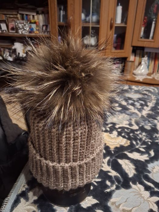 Căciuli de iarnă frumoase.