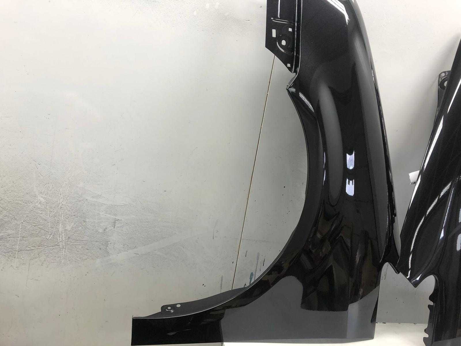 Aripa Fata Dreapta & Stanga VW Touran 2003-2006 (LC9Z (Negru))