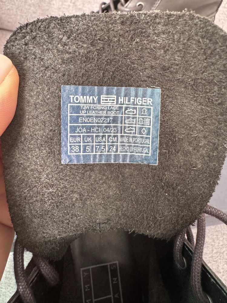 Боти Tommy Hilfiger 38 номер