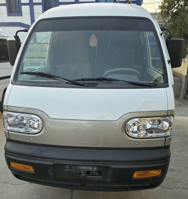 Срочни Дамас 2023 сотилади