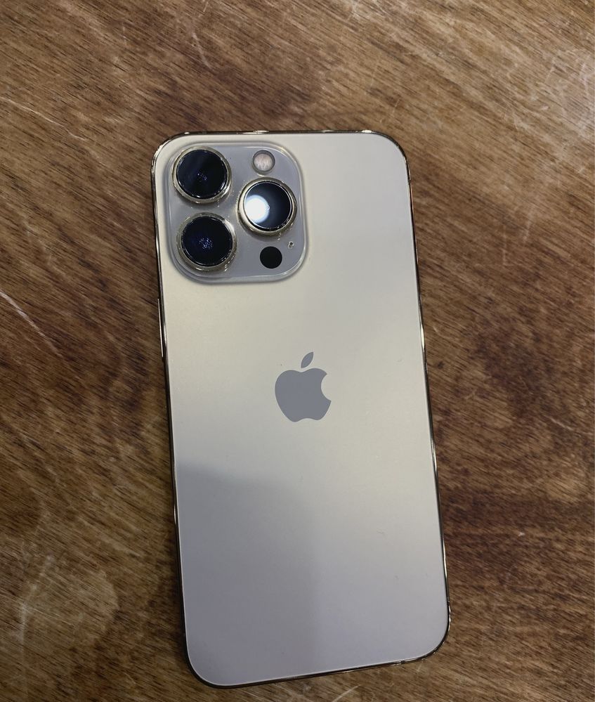 Продаю iPhone 13 Pro