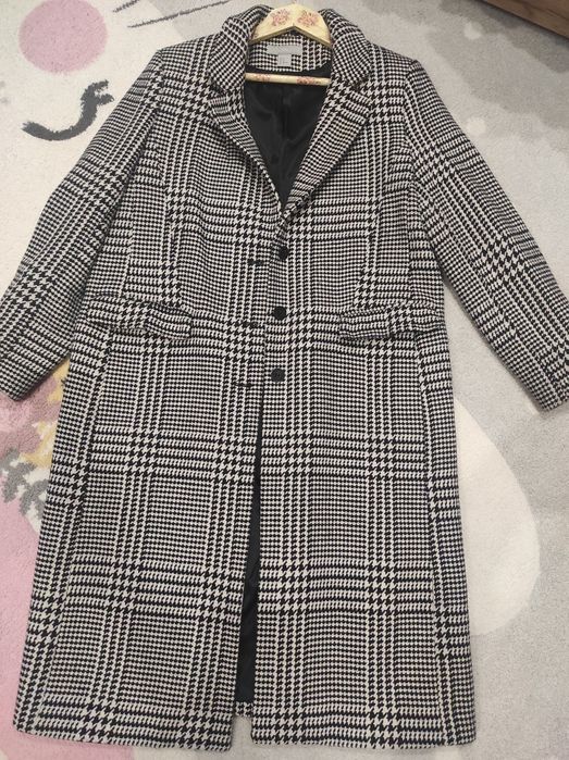 Страхотно палто H&M