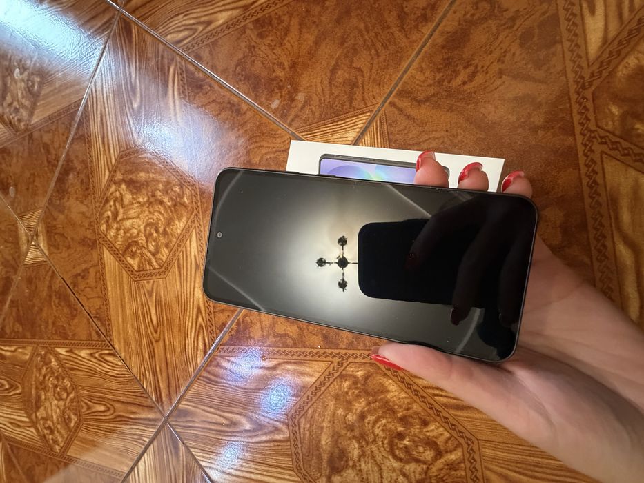 Продаю samsung galaxy A36 128гб в идеальном состоянии