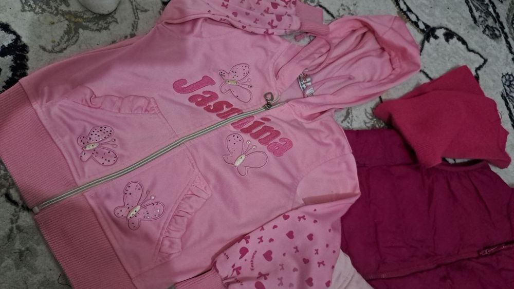 Одежды для девочек
