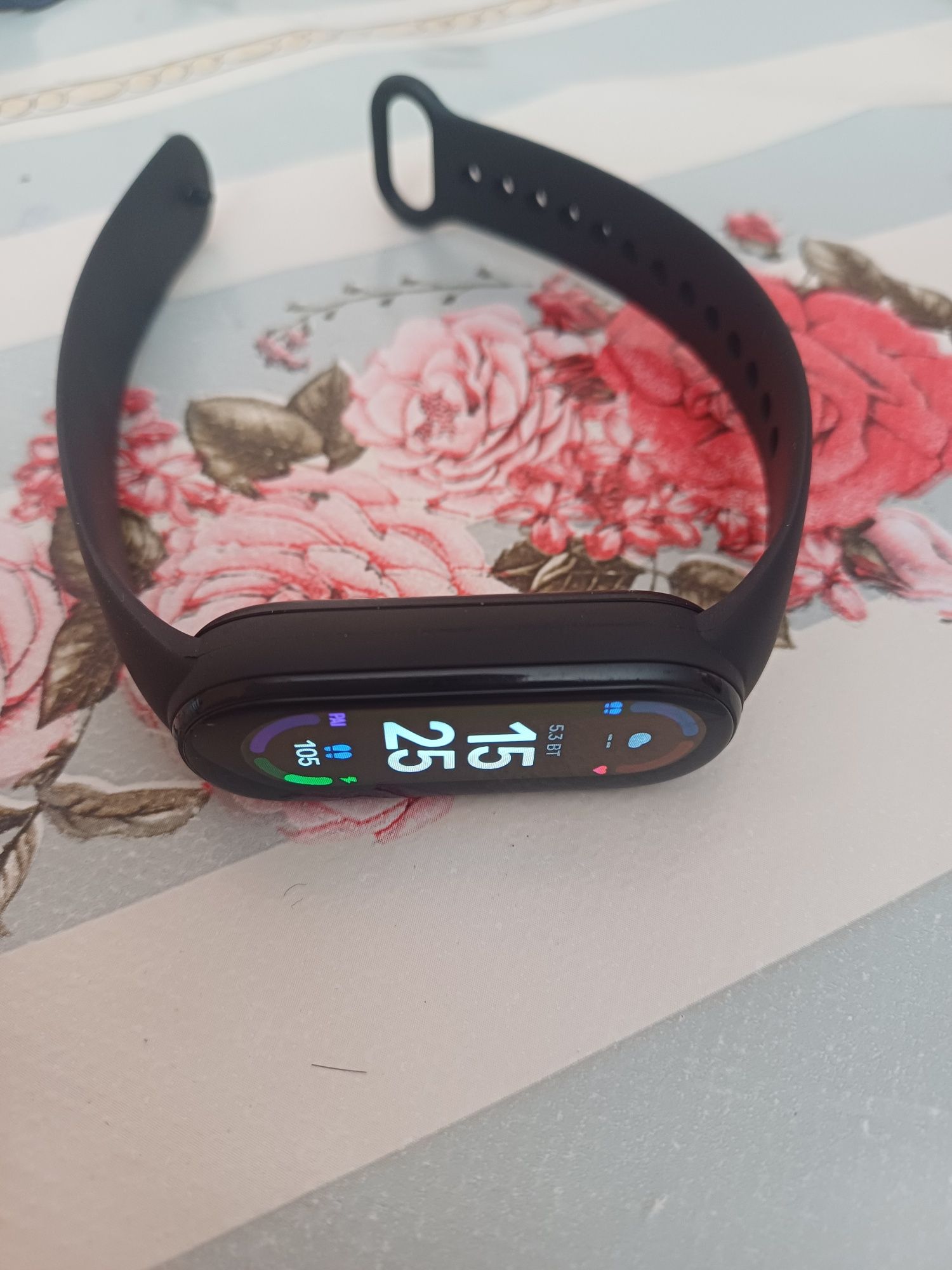 Продам Xiaomi mi band 6 nfc