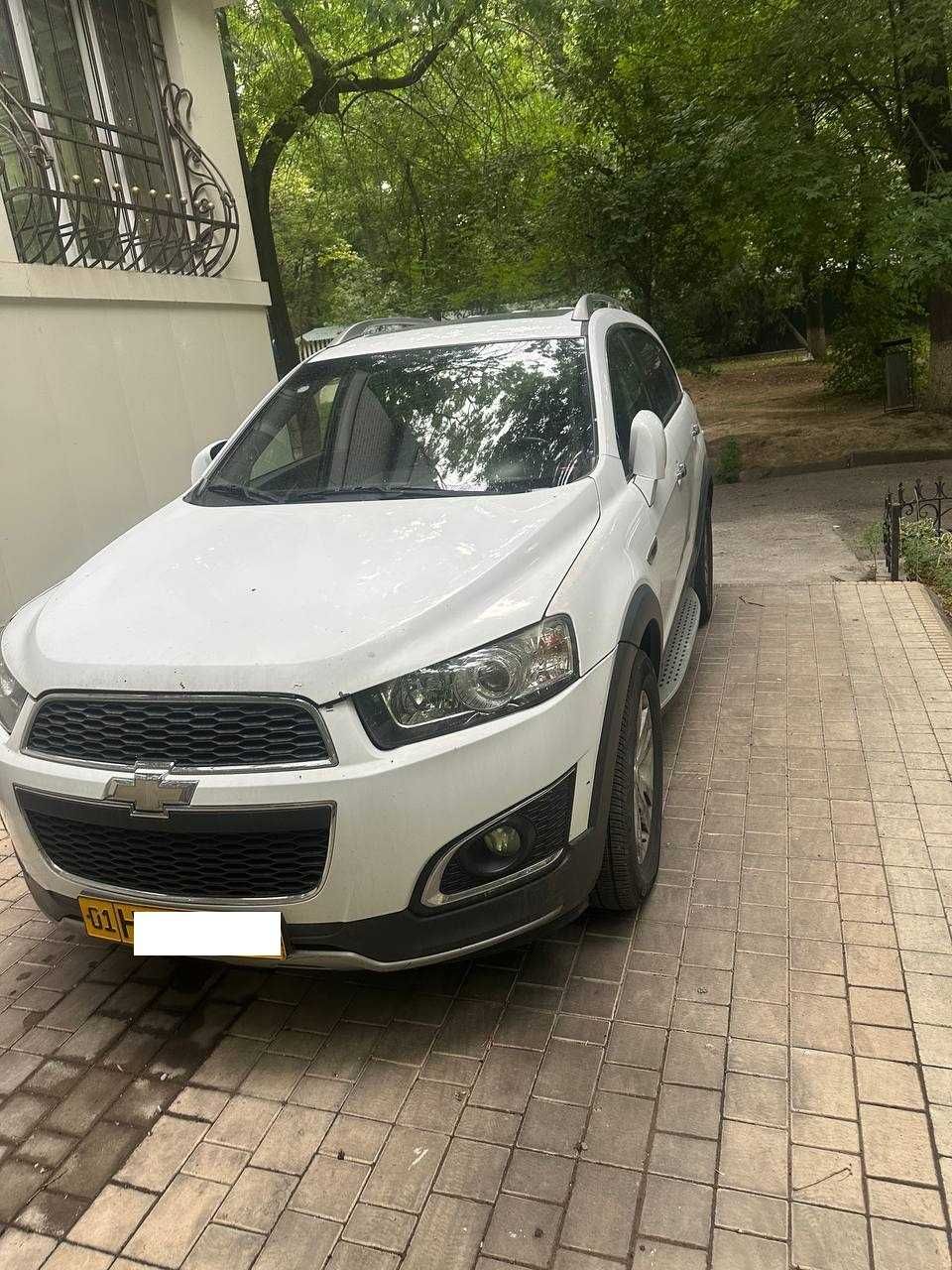 Срочно Chevrolet Captiva 2011