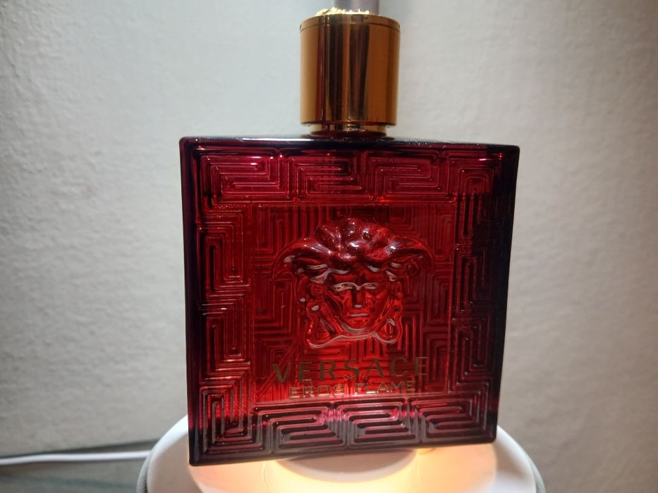 Vand parfum barbati Versace Eros Flame