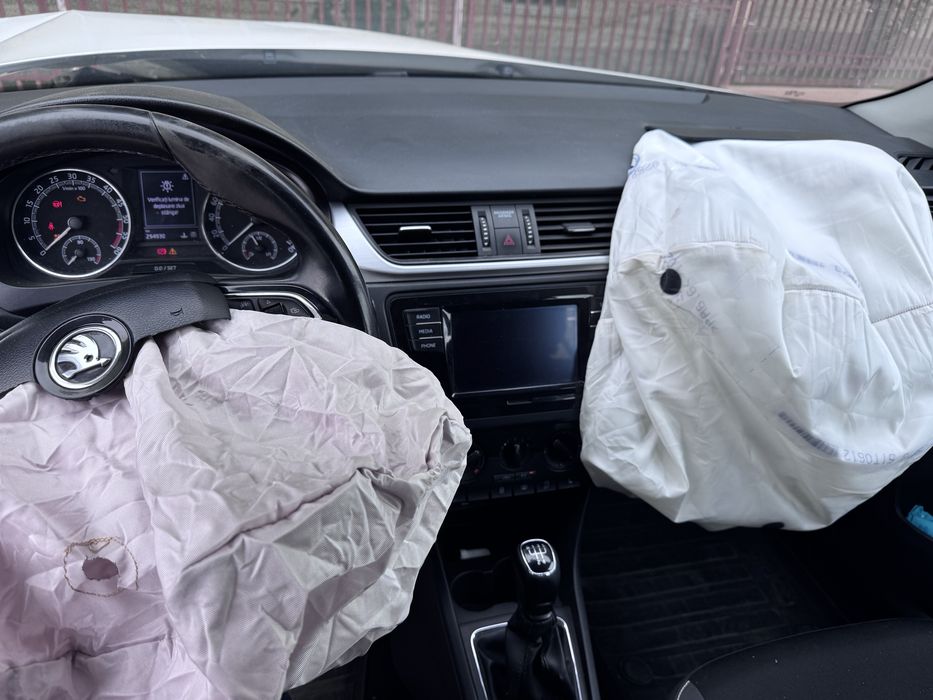 Skoda rapid  2017 avariata