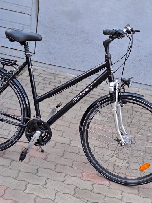 ***bicicleta de dama pe 28" ***