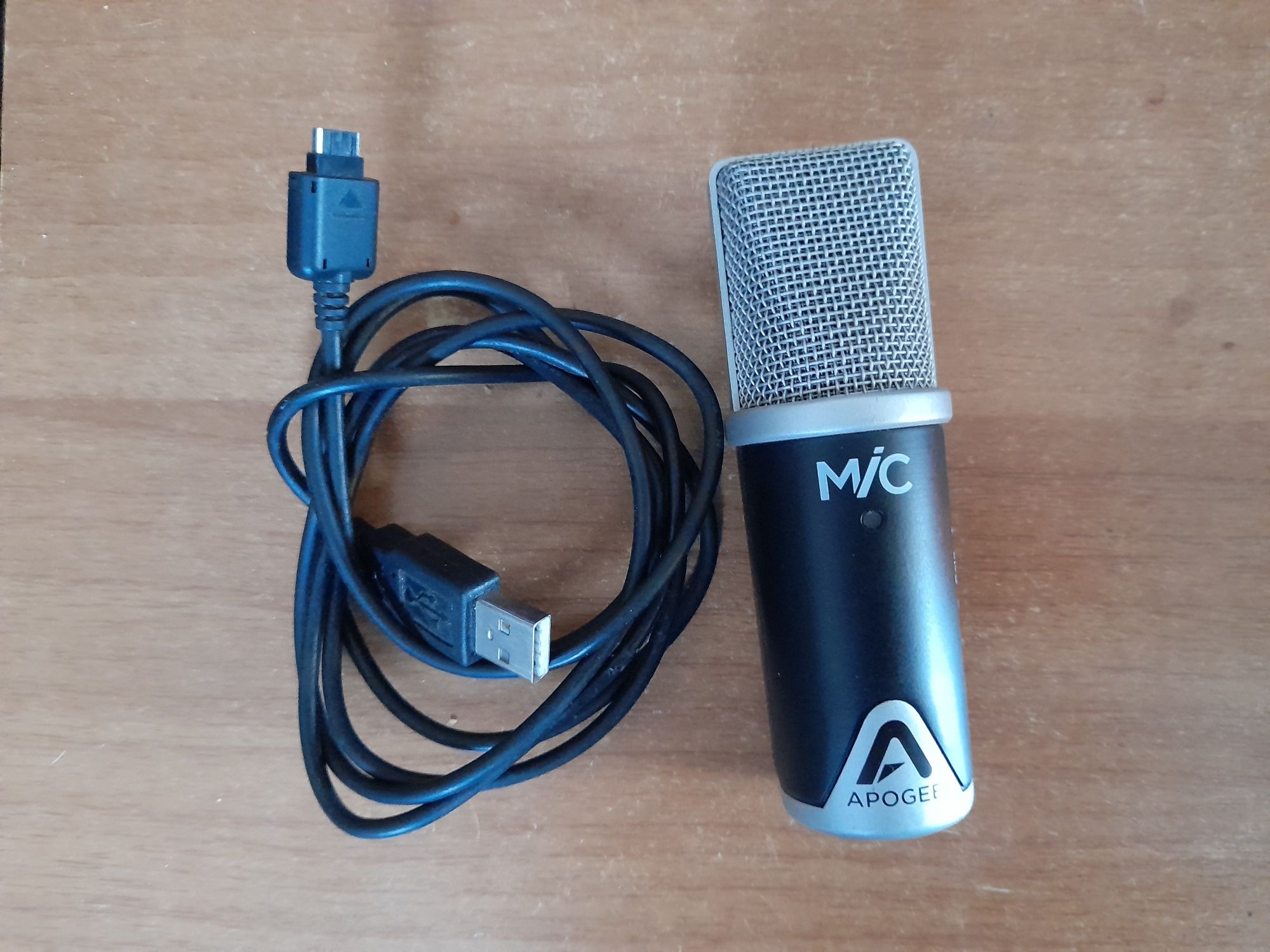 Apogee MiC  microfon