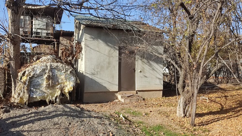 Продается дача в п.Навбахор, Паркентский район