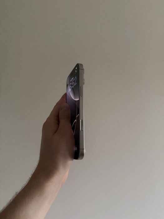 iPhone 16 Pro Max 256gb Natural Titanium