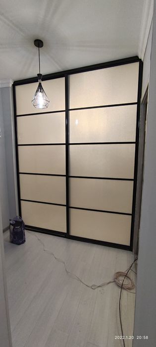 Межкомнатные двери купе на заказ