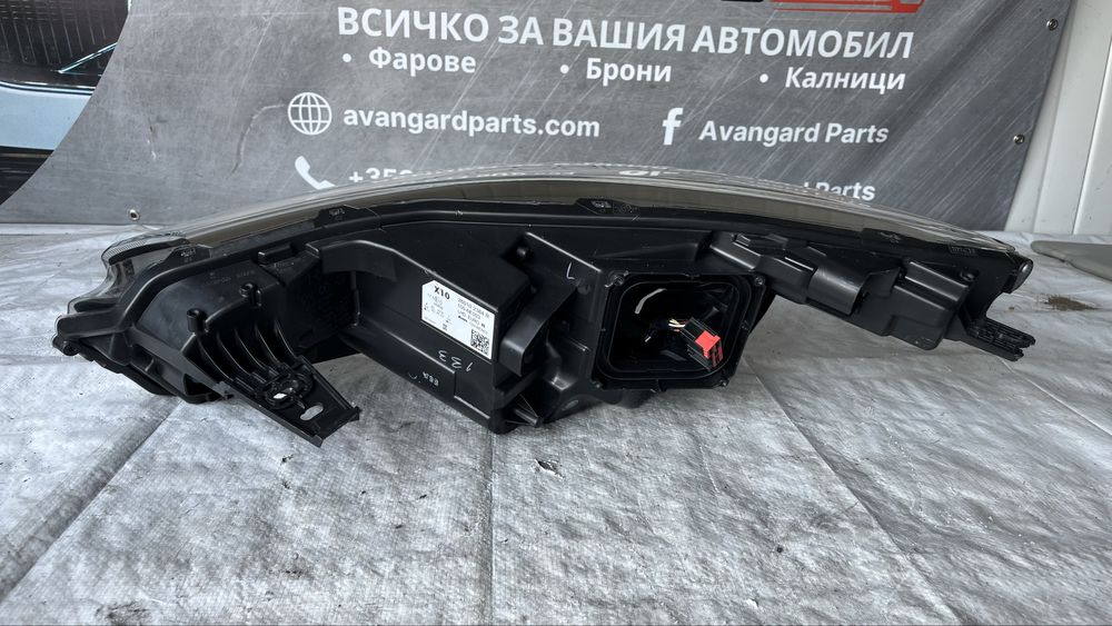 Десен фар Renault Zoe