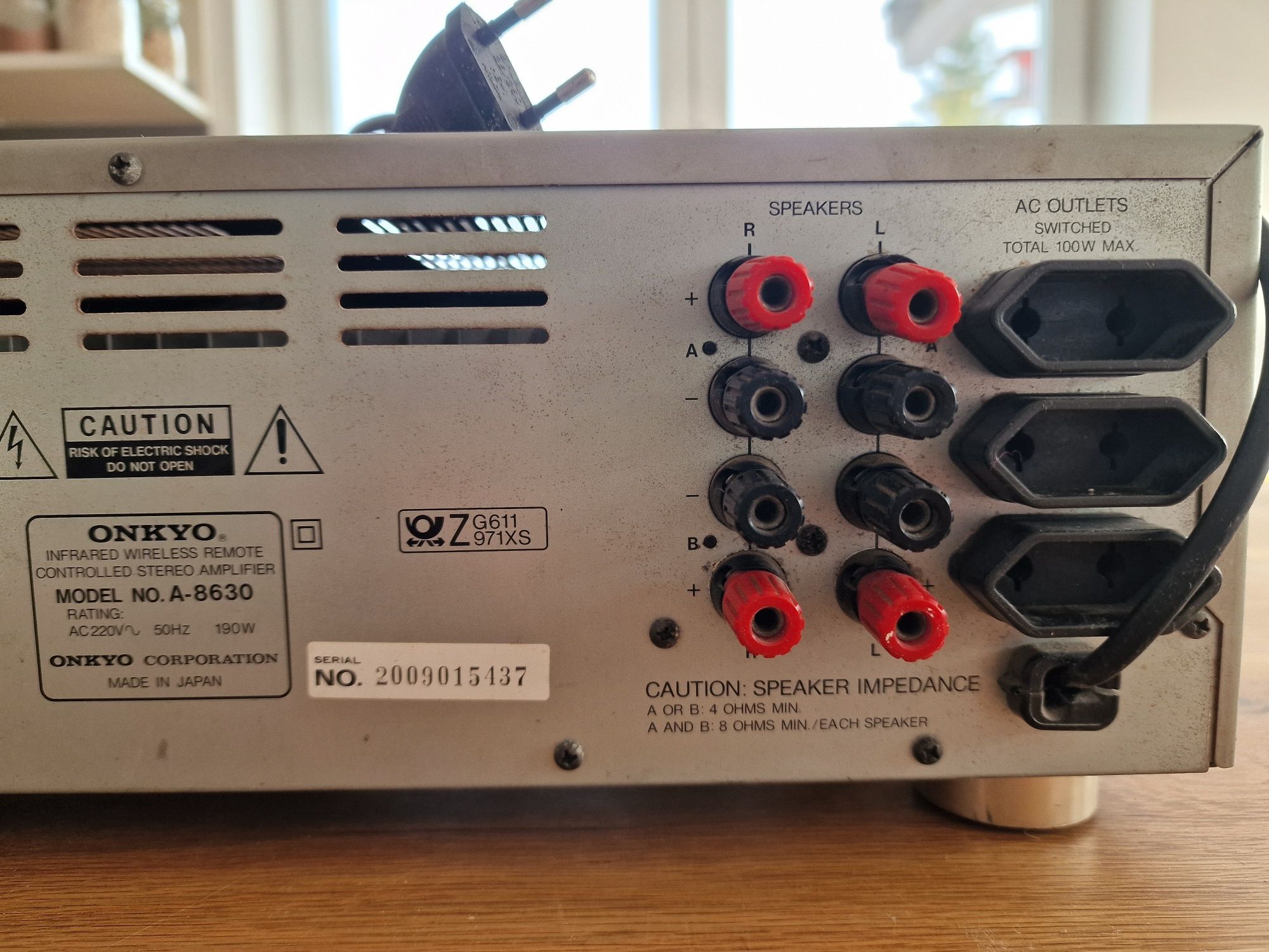 2 бр Усилватели Onkyo A8630 и Technics SA- EX 120