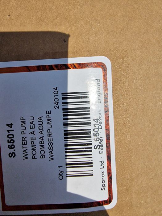 Pompa apa tractor ford dexta și super dexta preț 500 lei este original