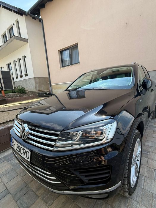 Vând VW Touareg 2014