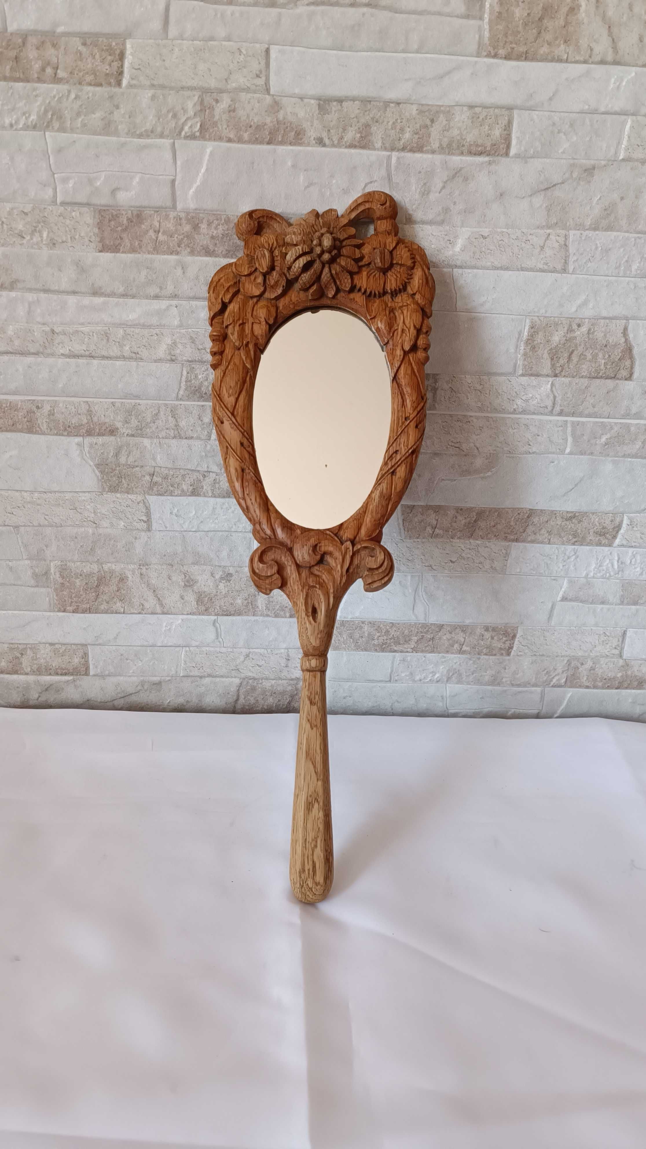 Ръчно дамско огледало - дърворезба
