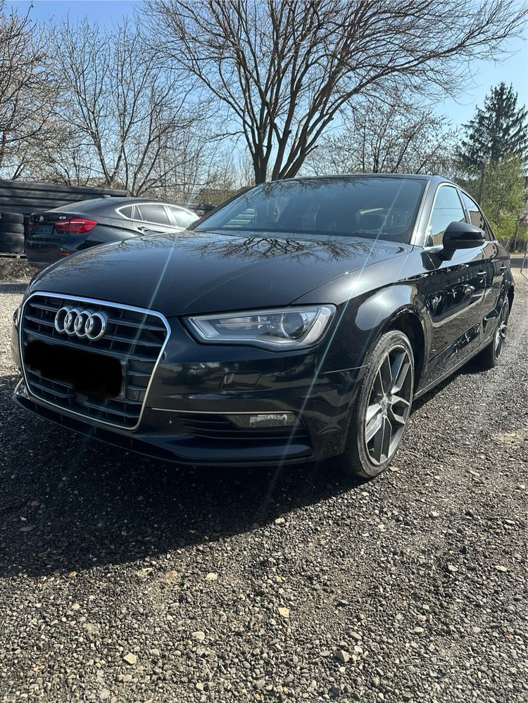 Dezmembrez Audi A3 8V 2.0 TDI CRL / CRLB, Berlina