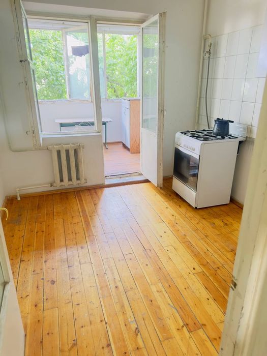 Ibn sino beltepada 3xonalik 2etaj bankoviskiy gʻishtlik uy sotiladi