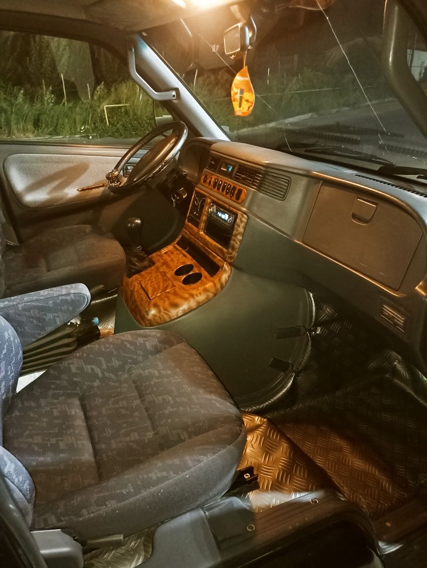 На заказ Микроавтобус  спринтер хизмати 11 та жой  jac miniven