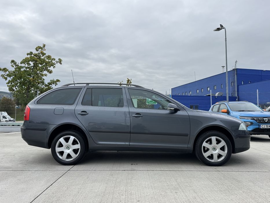 Vand Skoda Octavia 2.0TDI 4x4 ,istoric complet,km reali