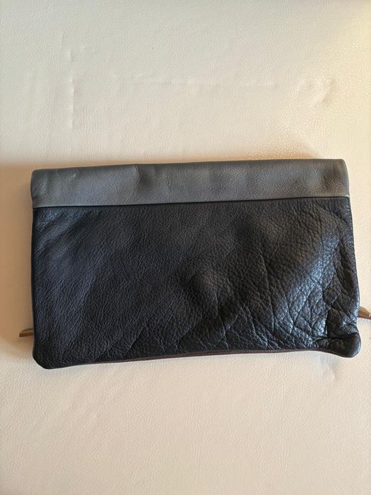 Клатч от Steve Mono