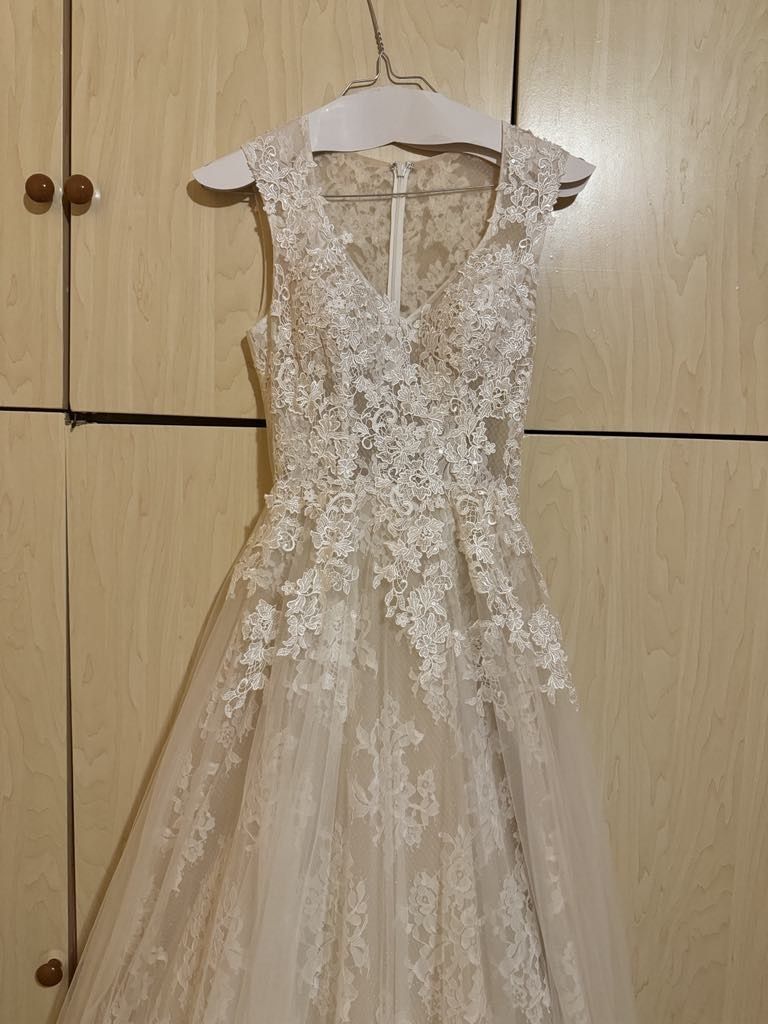 Продавам Булченска Рокля "Atelier Ivoire"