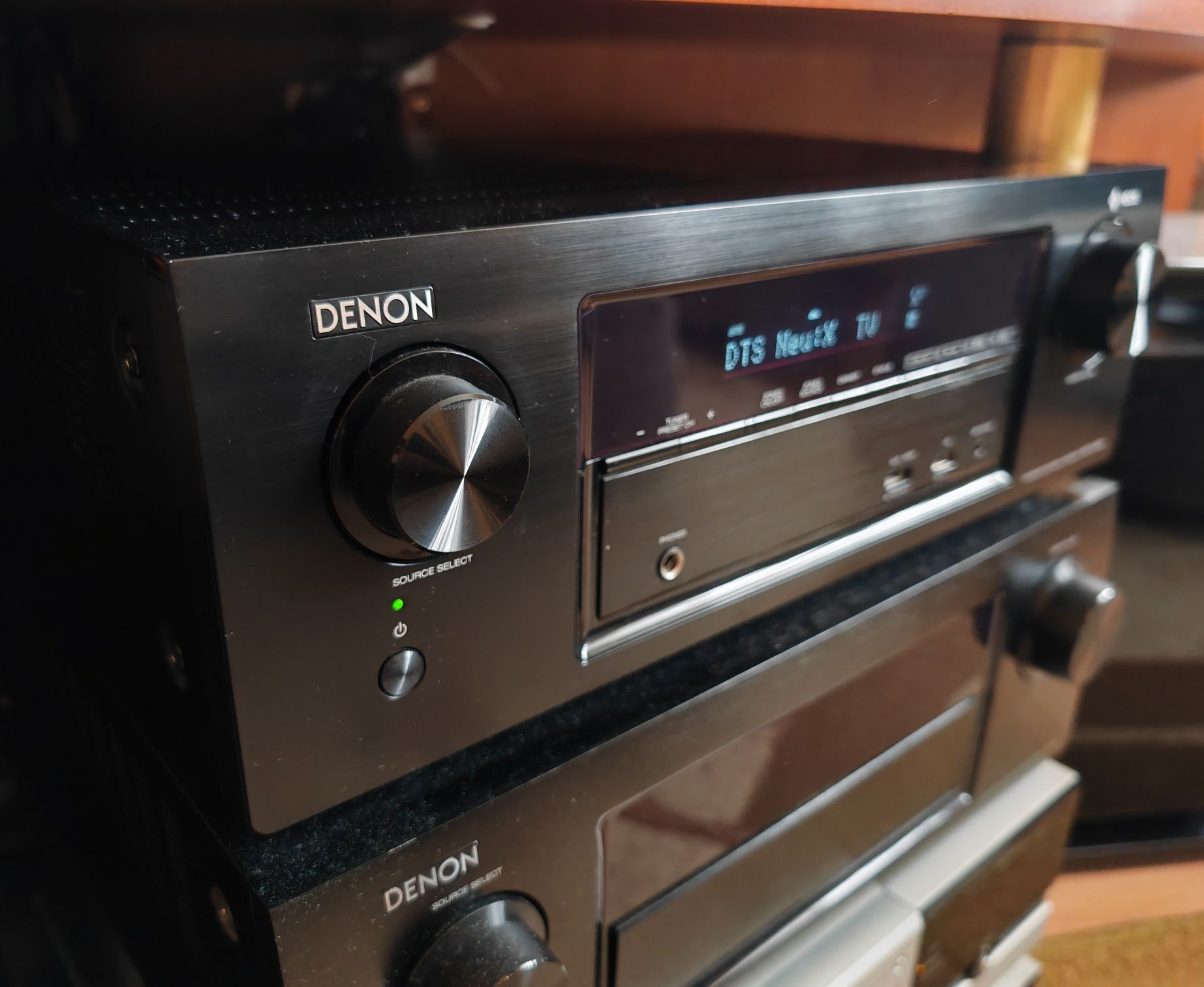 Denon AVR X 1400 Heos Wi-Fi Bluetooth HDMI ресийвър усилвател