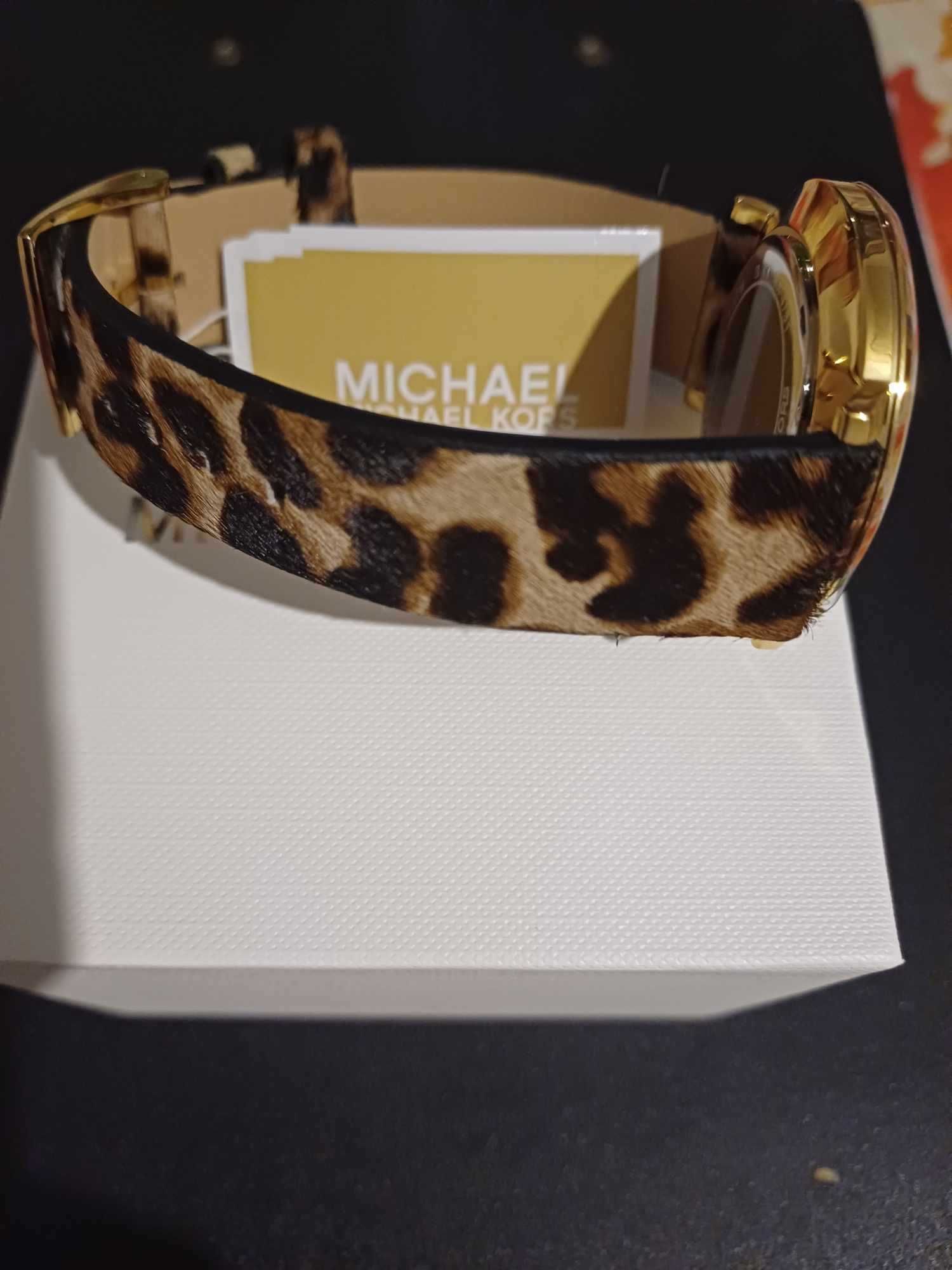 Michael Kors часовник