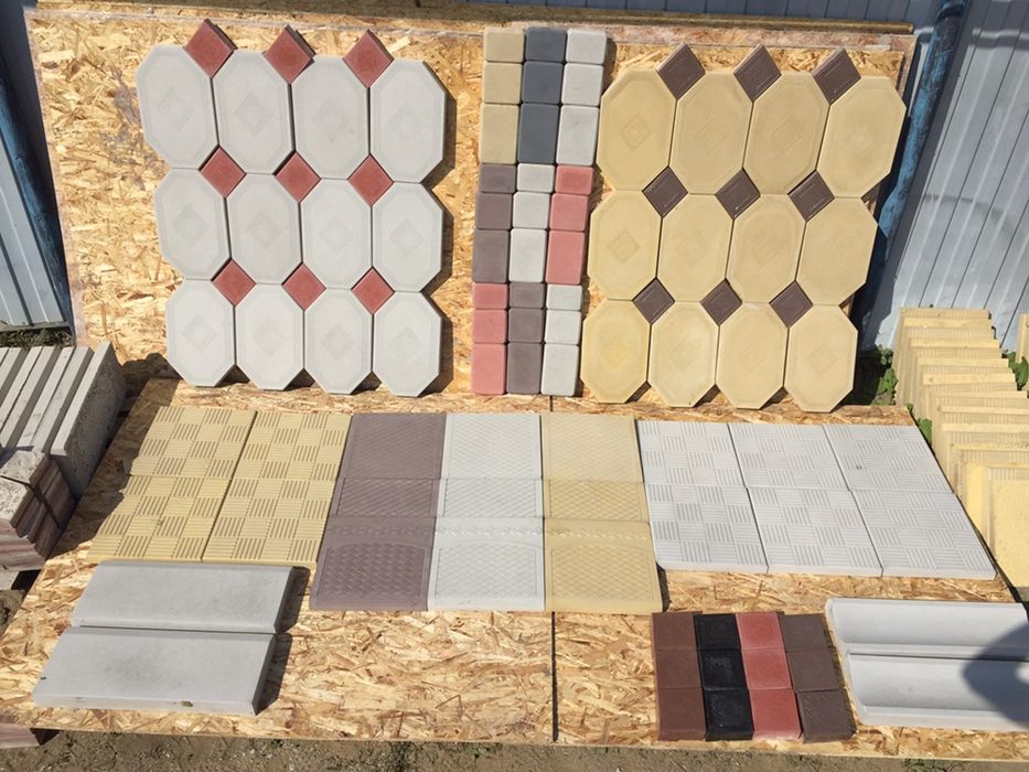 Брусчатка.бордюры водослив Люк для колодца Парапед Калпак Паребрик